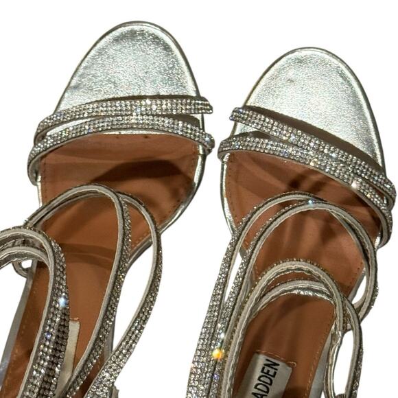 Steve Madden Fiffi Silver Heels Strappy Stiletto Open Toe Sandals Women's Size 6 - Picture 8 of 15